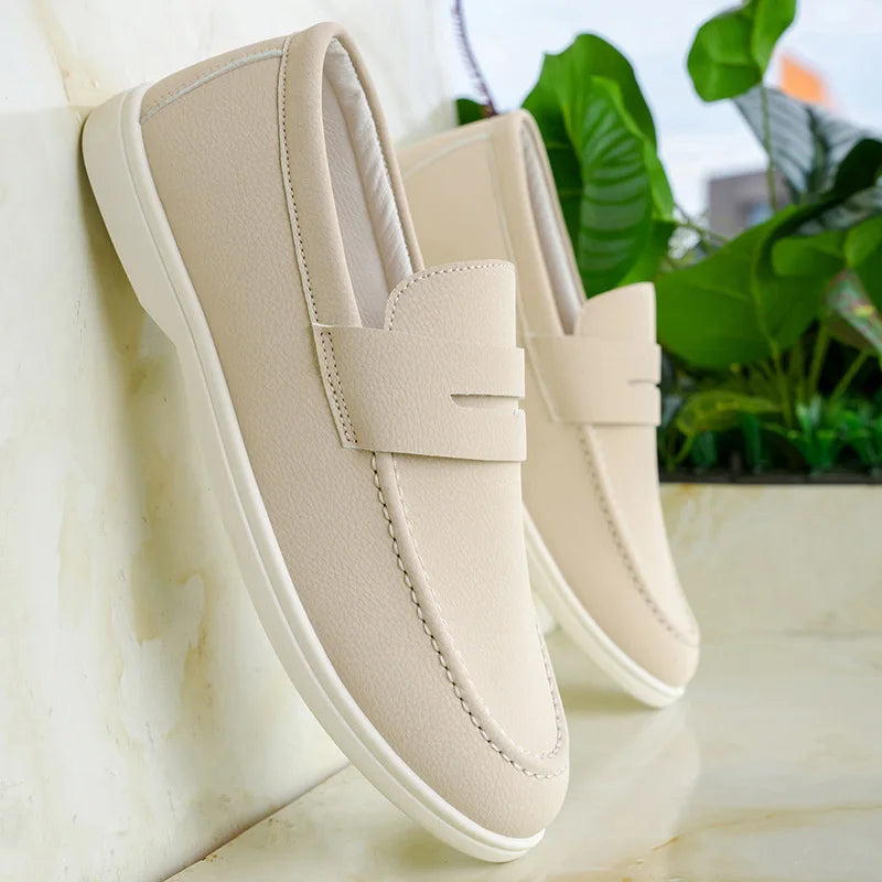 VINTAGE Loafers
