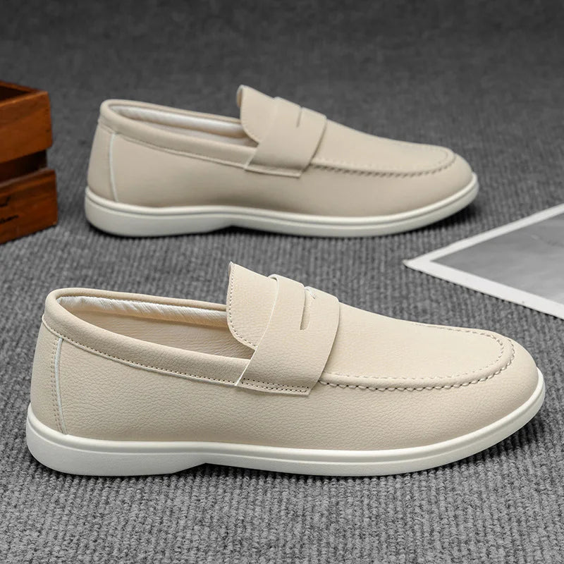 VINTAGE Loafers