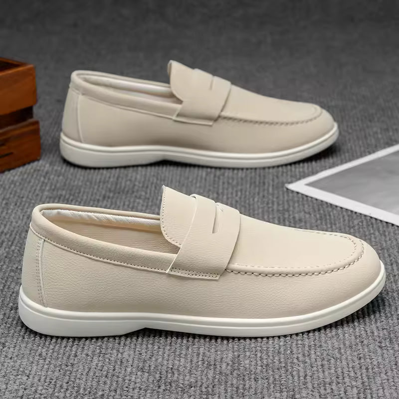 VINTAGE Loafers