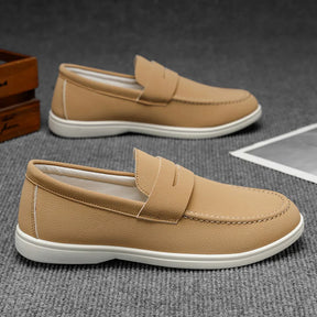 VINTAGE Loafers